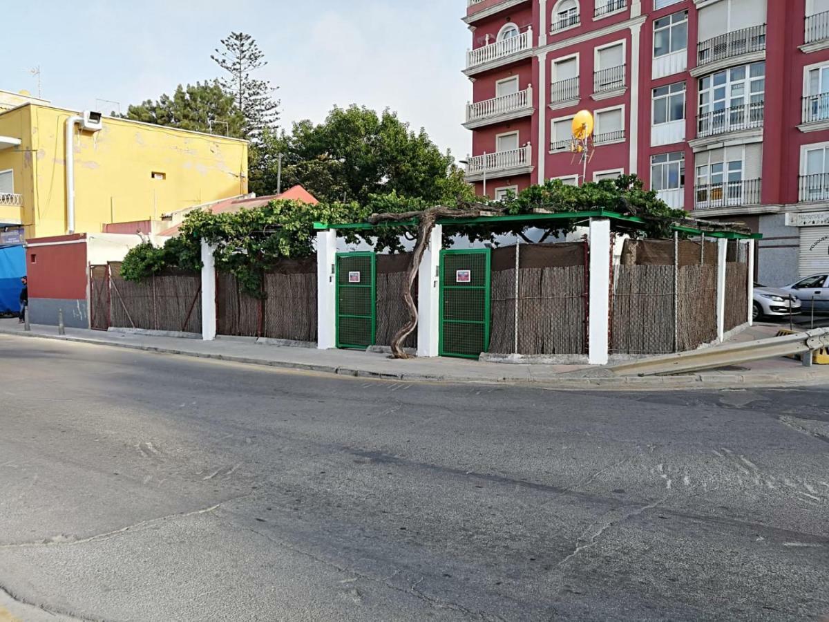 Apartamentos Playa Benitez Θέουτα Εξωτερικό φωτογραφία
